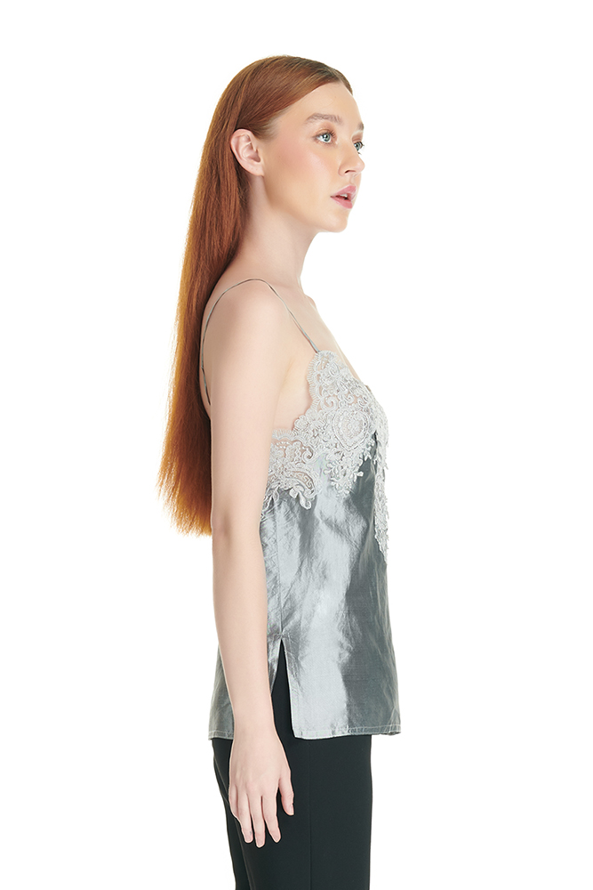 side view of the dress